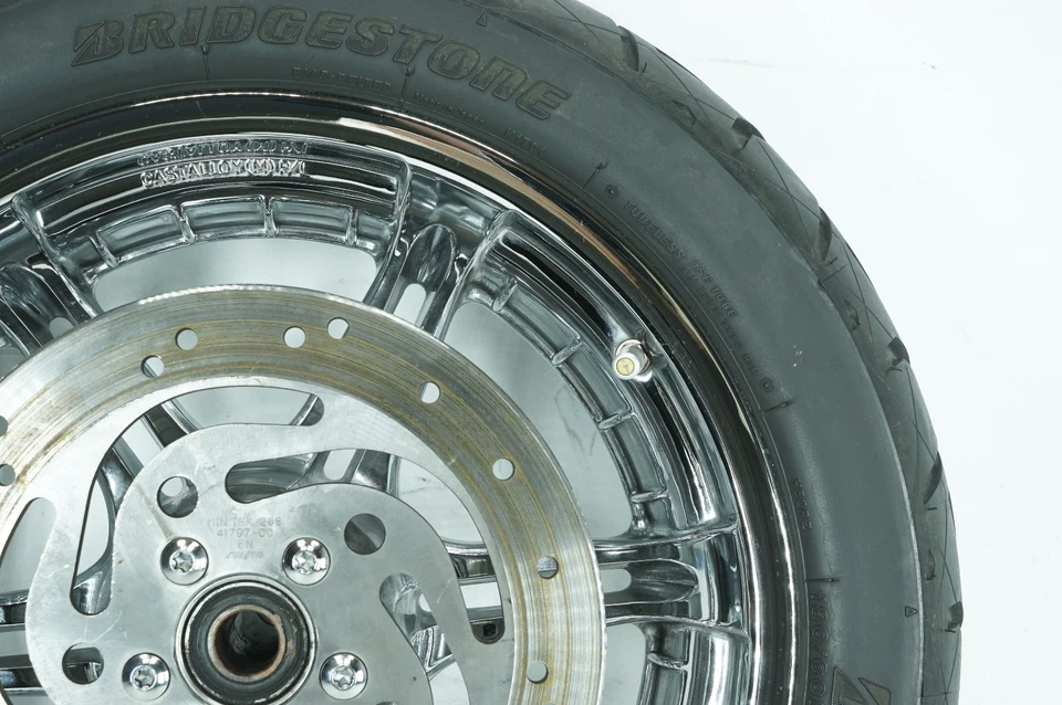 08 Harley Dyna Wide Glide Rear Wheel Rim Tire Chrome Slotted 180/60B17 75V 1330 - Bild 4 von 4