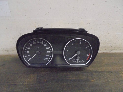 BMW 1 E87 Kombiinstrument Tacho 6947136 118d 90kW 204D4 172253
