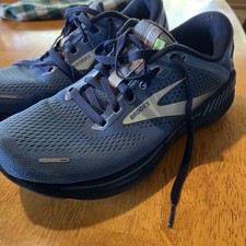 Brooks Fitness Running Shoes for Women for sale - Main Image