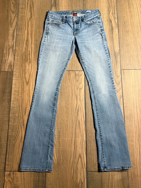 Arizona Jean Co Y2K bootleg mid rise jeans size 8 image 5