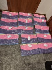 Venta al por mayor lote de 14 piezas revendedor de ropa para mujeres S-M-L Storm Cellar