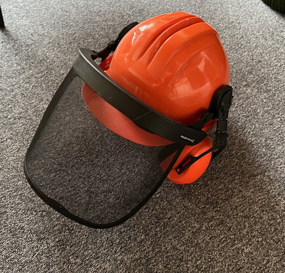 Climax Sicherheits-/Forstschutzhelm mit Gesichts- und Gehörschutz PCX EN 1731 S