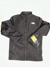 The North Face Men’s Apex Risor  Black Jacket Small NF0A5GAG BNWT Fall 21