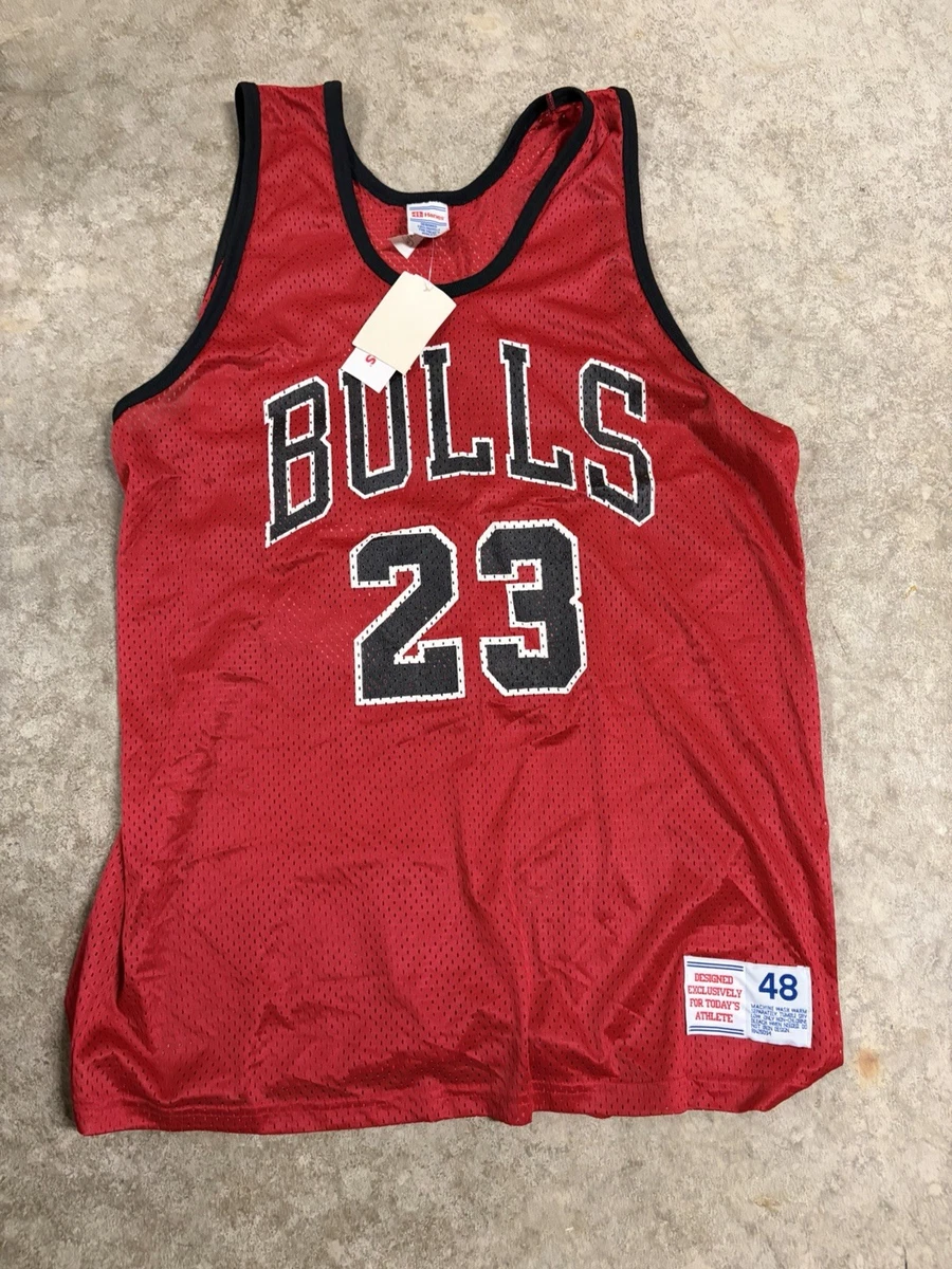 Preços baixos em Michael Jordan Chicago Bulls NBA Camisas Original