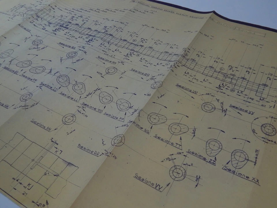 Raro Original 1969 Ferrari 512M Árbol de Levas Blueprint Motor 261C Folleto Manual Foto 4 de 4
