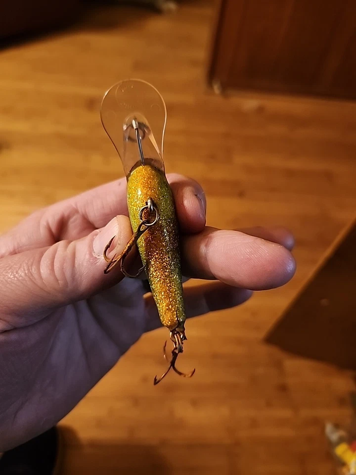 Vintage Strike King 3 1/2" Body Blue/ Green Glitter Crankbait Fishing Lure #5 - Image 4 of 4