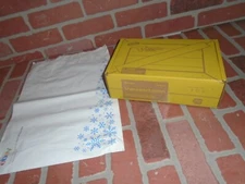 KIWI CO CRATE -GLOWING NATURE  - NEW IN BOX NIB