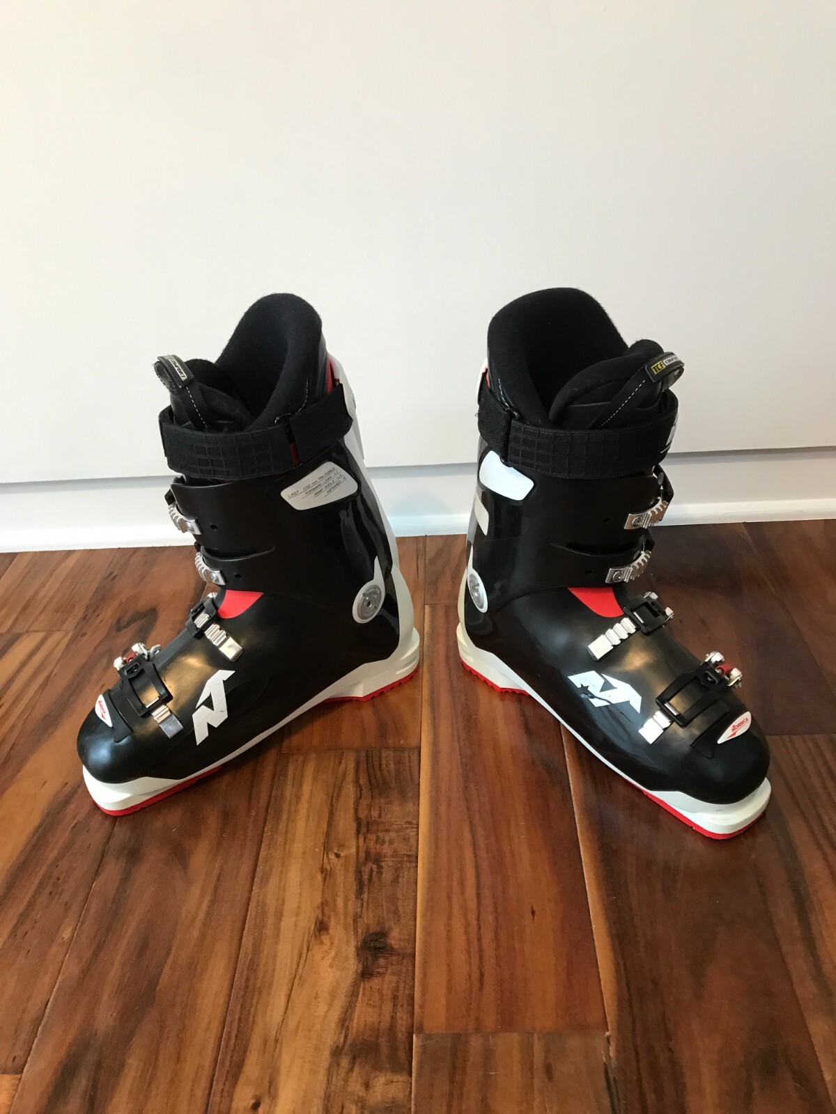 Nordica Sport Machine 90 Men's Downhill Ski Boots Size Mondo 27.5 US 9.