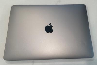2020 APPLE MACBOOK AIR 13