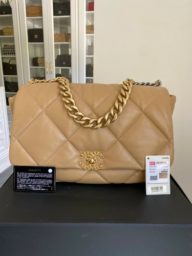 chanel 19 flap bag
