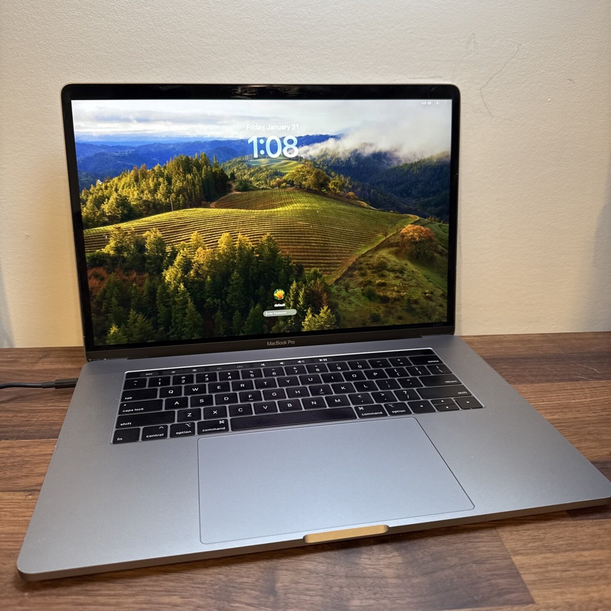 2019 Apple MacBook Pro 15 2019 Apple MacBook Pro 15