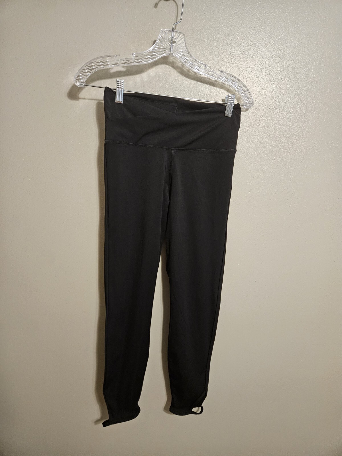 Nike Womens Dri-Fit Medium Workout Leggings for Running & Training  