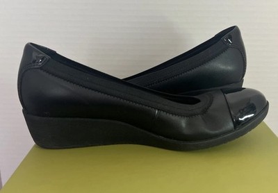 Clarks Shoes Womens 7.5 M Elin Palm Slip On Ballet Wedge Black Fabric Cap Toe