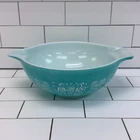 Pyrex Amish Butterprint Cinderella Mixing Bowl 4Qt Vintage 1960s