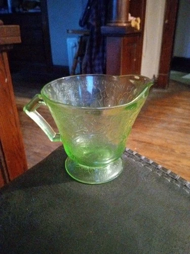 URANIUM 1930's Hazel Atlas Florentine Poppy 2 Green Depression Creamer & Sugar