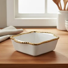 Elegant 2-Quart Golden Salerno Square Baking Dish - Non-Stick & Dishwasher Safe