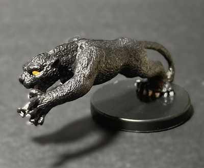  GUENHWYVAR  17 U FIGUR  UNDERDARK   WIZARDS 2005  D&D MINIATURES  DRIZZT DROW