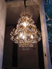 Stunning Gold Effect 7 Tier Chandelier with Glass Droplets & Glass Prism Spheres