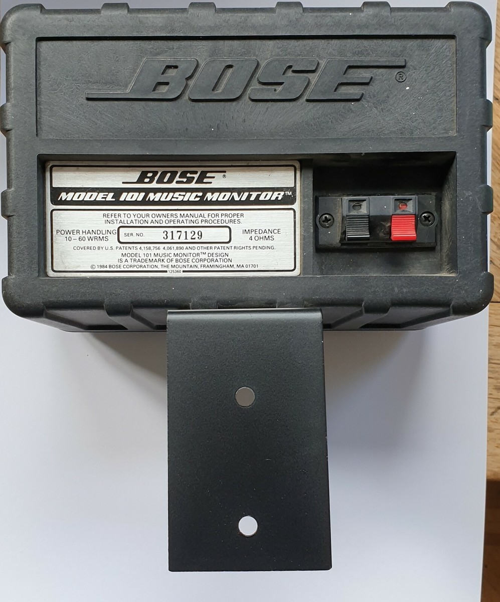 6 Bose Model 101 Music Monitor Speakers Vintage - 2x White 2x Red