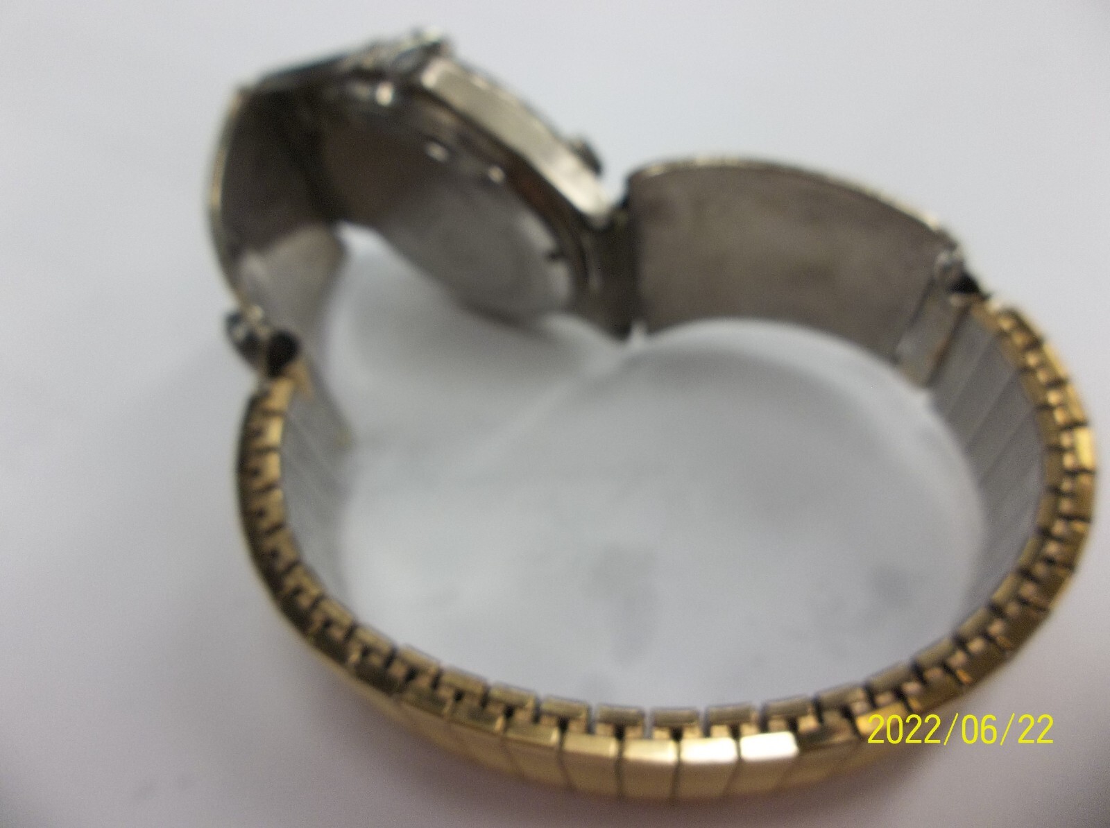 Mens Vintage Wenger SAK Design Swiss Army Officers Field Military White Watch