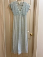 Vintage 70  s Donna Richard Gilligan O  Malley Light Blue Lingerie Nightgown Shear
