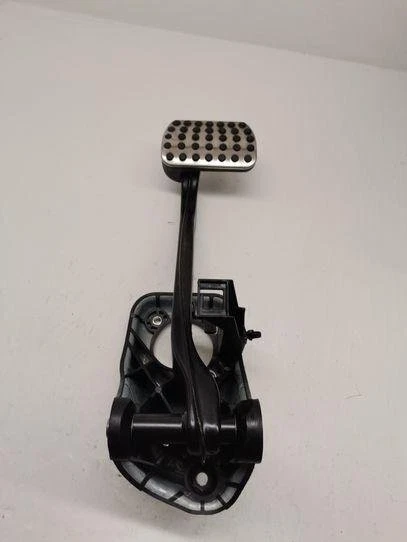 MERCEDES-BENZ S W222, V222, X222 Bremspedal A2222940001 4.00