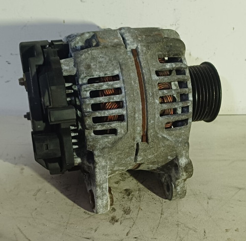 Lichtmaschine Generator AUDI VW SEAT SKODA 028903028D 90A 14V 0124325003 37/98