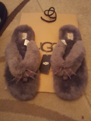 UGG WOMENS FLUFF FLIP FLOP GREY SLIPPERS SIZE UK