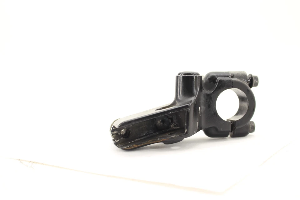 2013 HONDA CBR250R REPSOL OEM CLUTCH LEVER PERCH MOUNT BRACKET 53172-KYJ-900 Foto 4 de 4