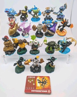 LOT OF 18: Skylanders SWAP FORCE Figures w/ 12 Cards Toys To Life TTL Nice Shape