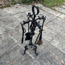 serviteur de cheminée à Têtes de dragon 