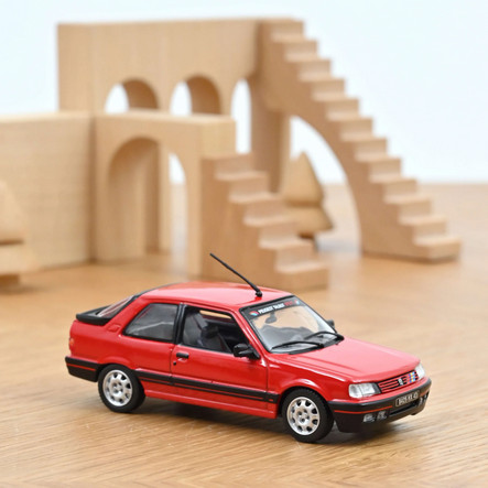 PEUGEOT 309 GTi 1987 miniature PTS rouge pour décorer votre bureau de passionné