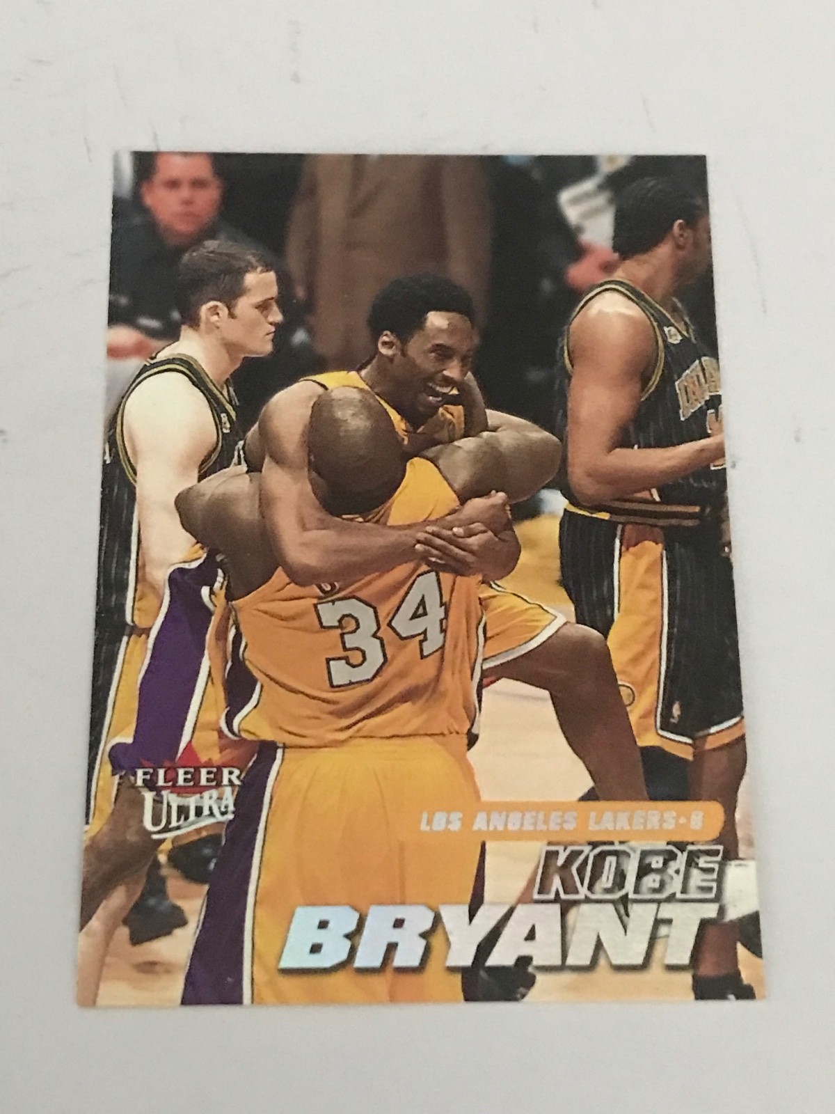 KOBE BRYANT 00/01 FLEER ULTRA #10
