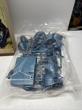 Maquette Aurora Black Knight Of Nurnberg 1580 – Échelle 1/24 – K3-98 – États-Unis