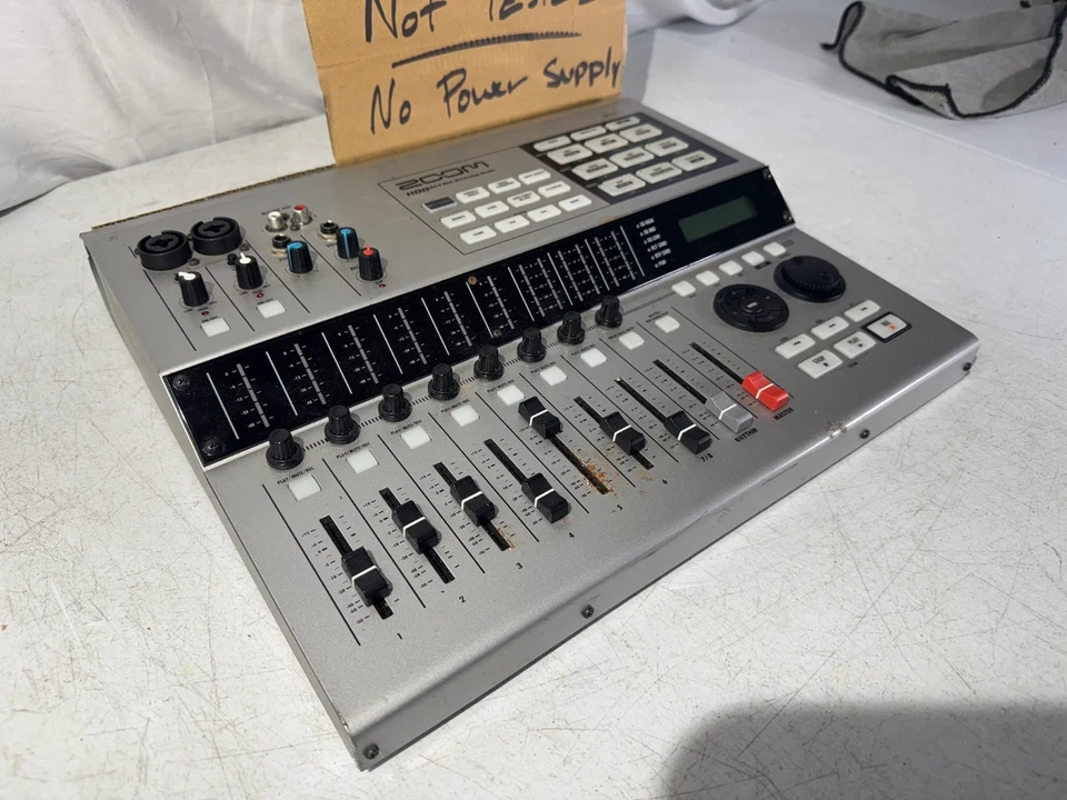 Zoom HD8 Hard Disk Recording Studio Analog Multi Track Vintage Audio UNTESTED - Image 2 of 4