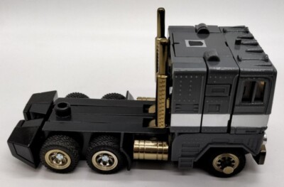 A BATHING APE - TRANSFORMERS OPTIMUS PRIME BAPE®︎ BLACK BATHING APE TRANSFORMERS MP-10K CONVOY BAPE Optimus Prime