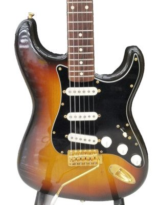 Fender Japan] ST62G-TX 3TS Stratocaster 3 Tone Sunburst Gold