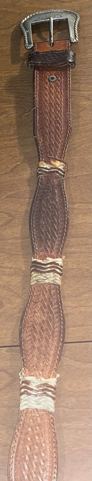 Cinto Tony Lama fivela ornamentada vieira oeste sudoeste vintage - Imagem 3 de 4