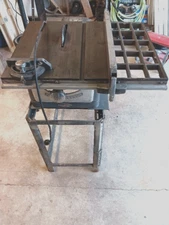 Vintage Craftsman 8 in Table saw with Ext, Fence, Guide, Stand 103.22161 Series