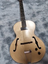 Electric Guitar 6 String Natural collor top with Humbucker Semi-Hollow Body 1V1T