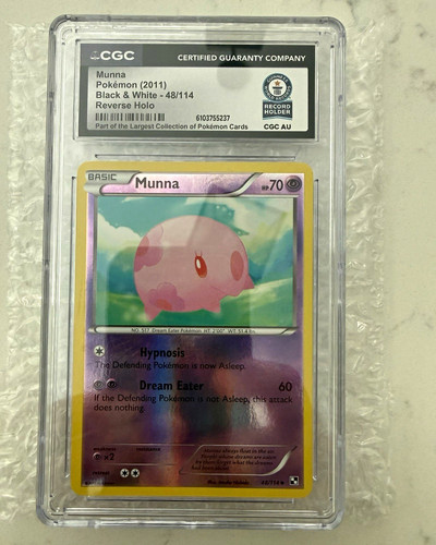 Pokemon Munna 48/114 Black & White Reverse Holo 70HP EN 2011 CGC Graded