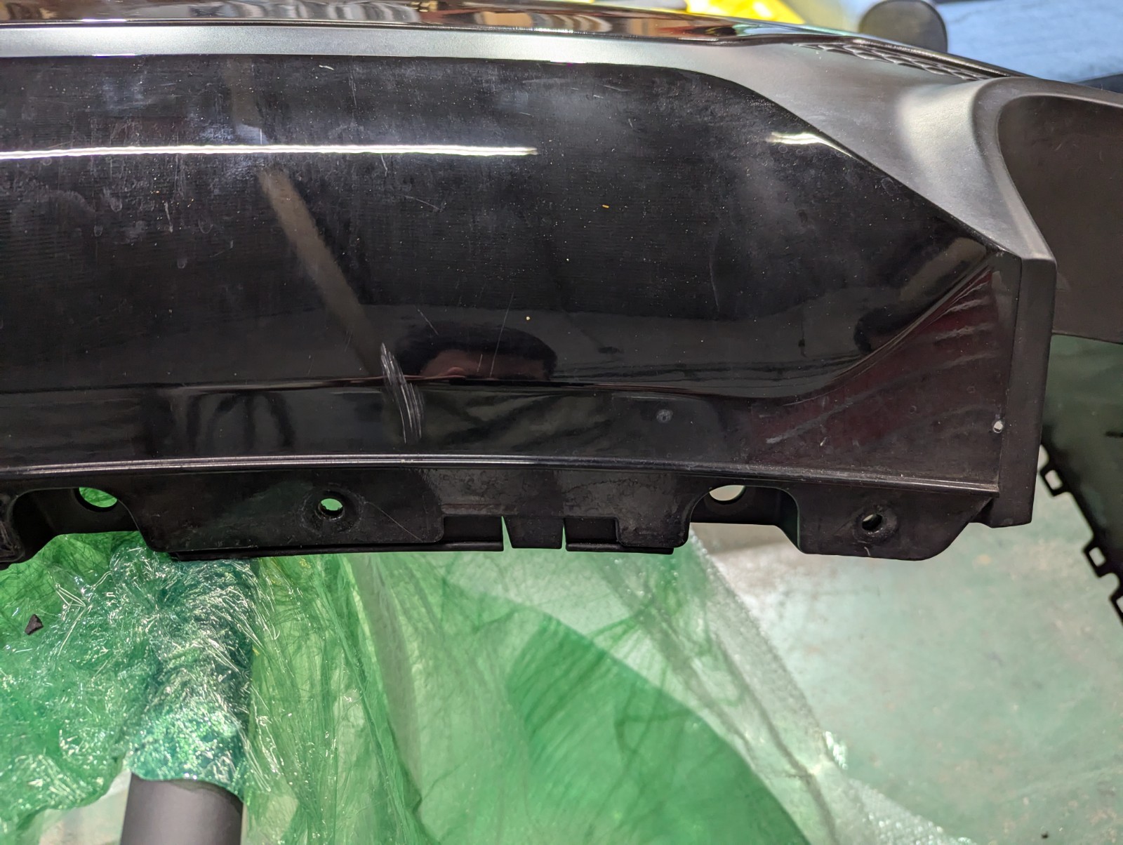 18-24 MASERATI GHIBLI REAR BUMPER COVER COMPLETE W/ SENSORS & BLIND SPOT OEM