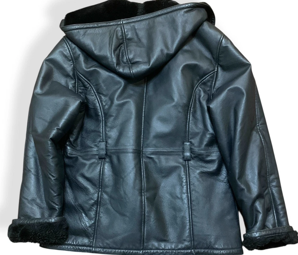 Wilsons Women’s Leather Jacket Black Faux Fur Lined Hooded Zip Sz M Mob Wife - Image 3 of 4