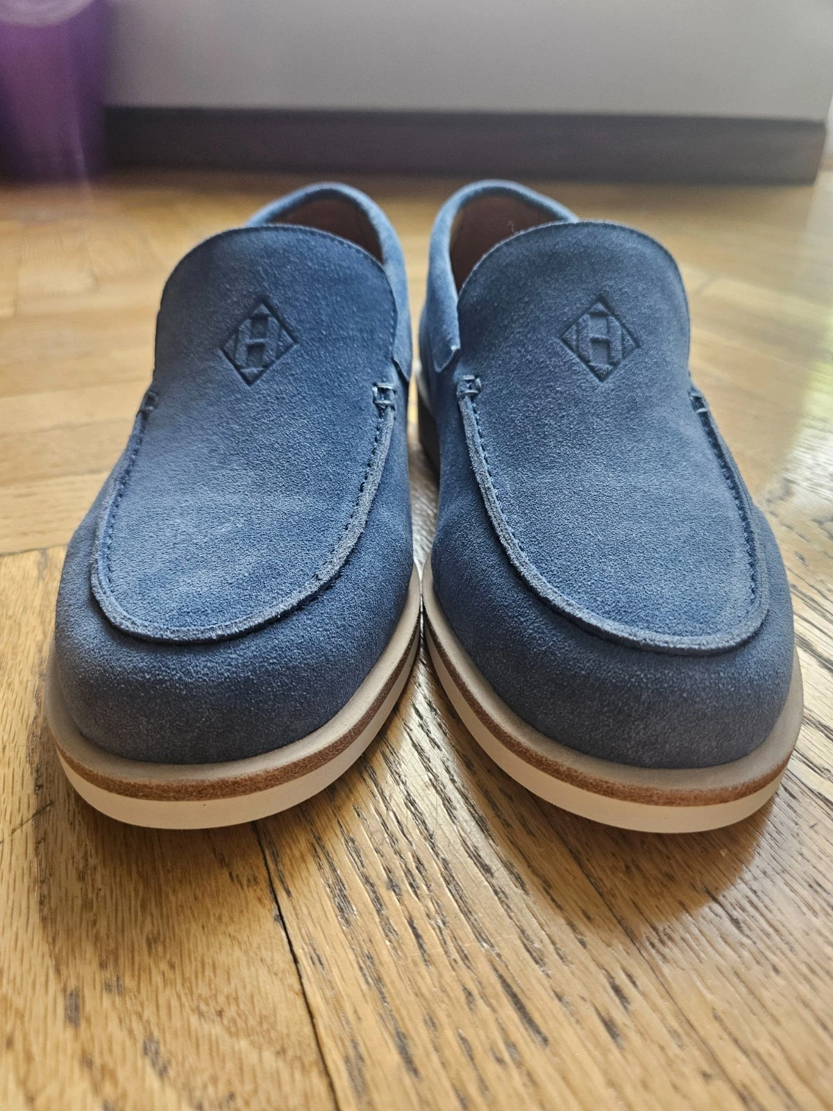 Women's Suede Blue Italian Loafers Made In Italy Size 36 EU (Brand New)
Opens in a new window or tab
