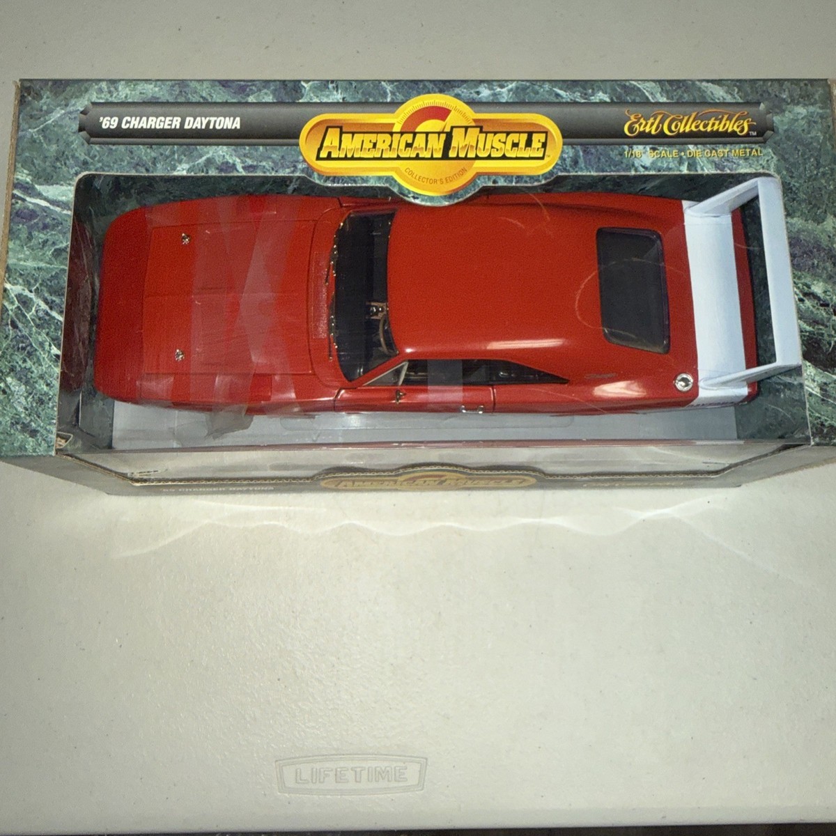 1:18 Ertl Dodge Charger '69 Daytona 426 Hemi jade vert ou chargeur rouge MIB