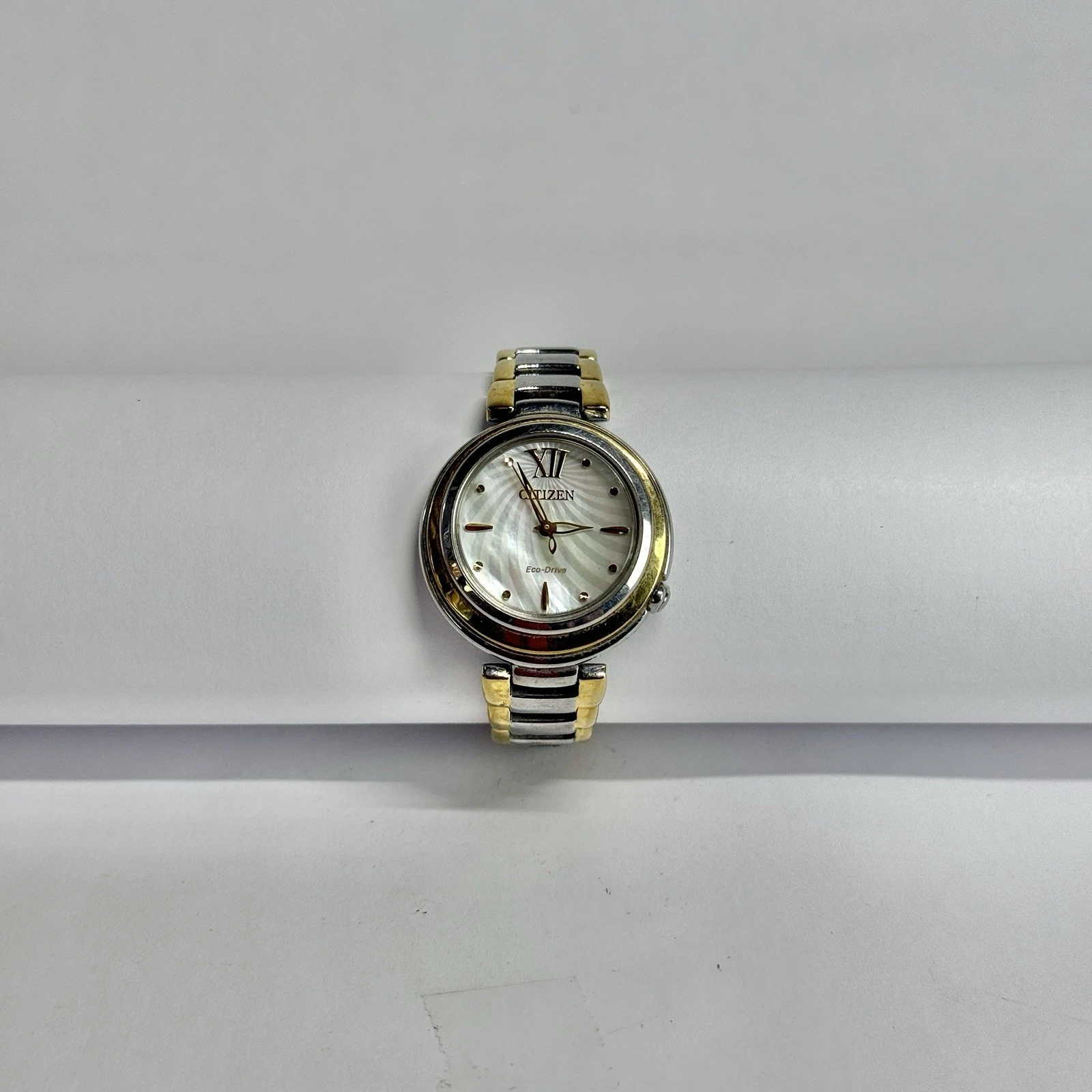 CITIZEN Eco Drive E031-S093279 Silver Tone Women Vintage Watch W660 *WORKING