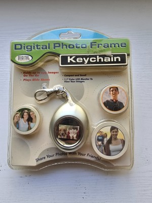 Digital Concepts Digital Photo Frame Keychain ~ Blue 1.1'' Screen - 126 Images