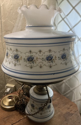 VTG 1970s Quoizel Abigail Adams Blue White Floral Ceiling Hanging Lamp 21t X 14”