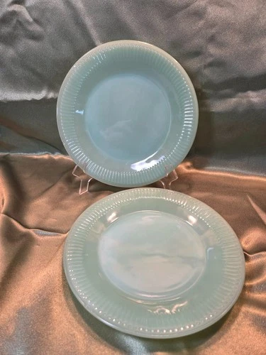2 Vintage Fire-King 7.75" Jane Ray Jadeite Green Milk Glass Luncheon/Salad Plate