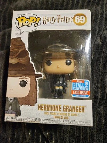 Funko Pop! Vinyl: Harry Potter - Hermione Granger (w/ Sorting Hat) NYCC - Barnes